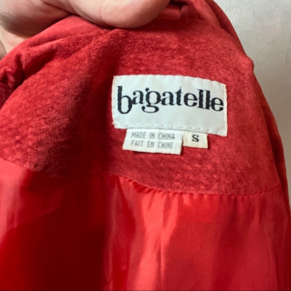 VINTAGE 100% LEATHER RED FRINGE SHORT TRENCH COAT - Picture 9 of 9